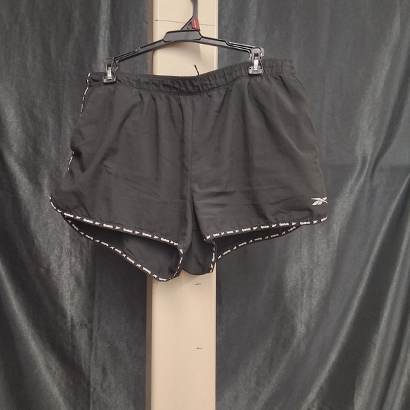 Reebok Women's Black Athletic Shorts - Picture 1 of 9